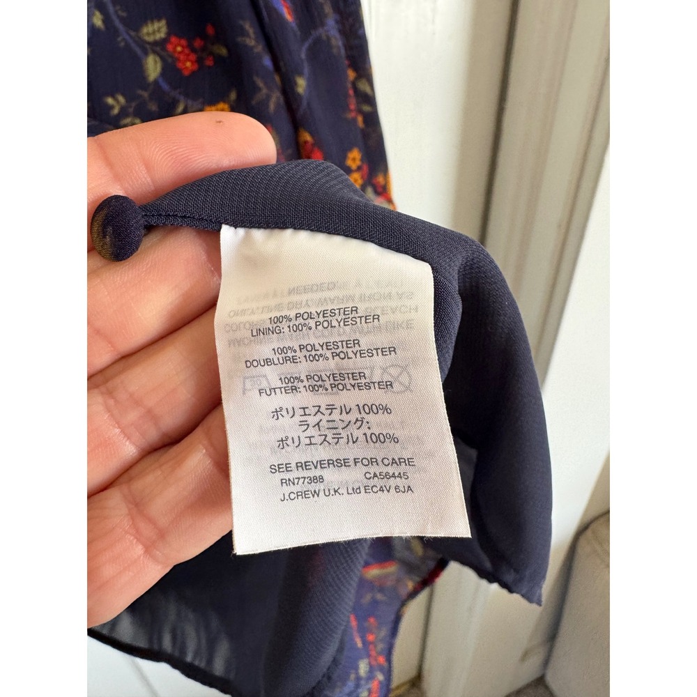 Madewell navy floral ruffle sleeve blouse  size large - Picture 7 of 10